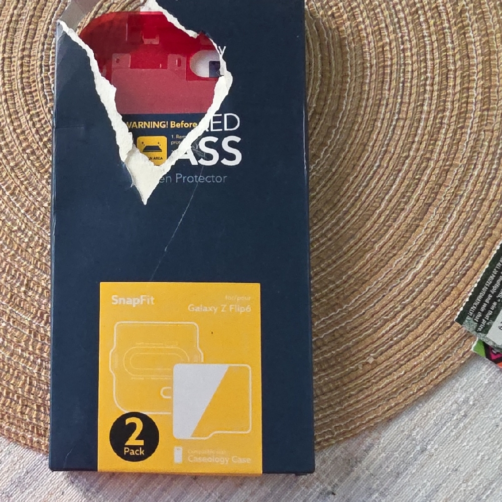 Galaxy Z Flip4 Screen Protector - 2 Pack